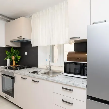 Apartmani Canaki Supetar Exterior foto