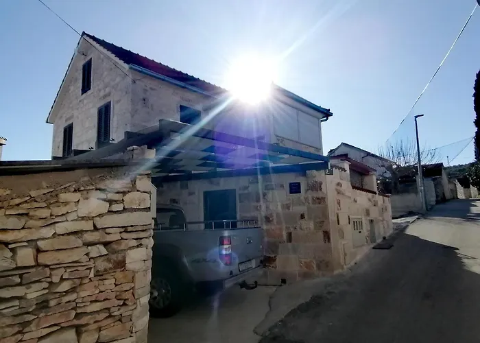 Apartmani Canaki Supetar