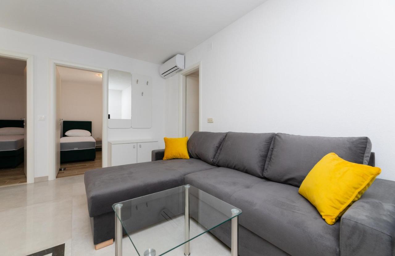 Apartment Canaki